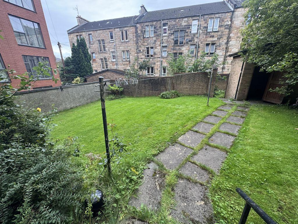 Apartment in Glasgow - More