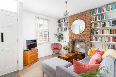 2 bedroom end of terrace house for sale, Newark Road, South Croydon