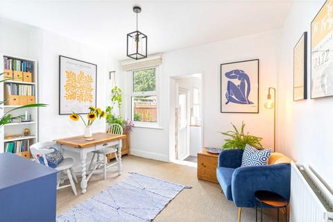 2 bedroom end of terrace house for sale, Newark Road, South Croydon