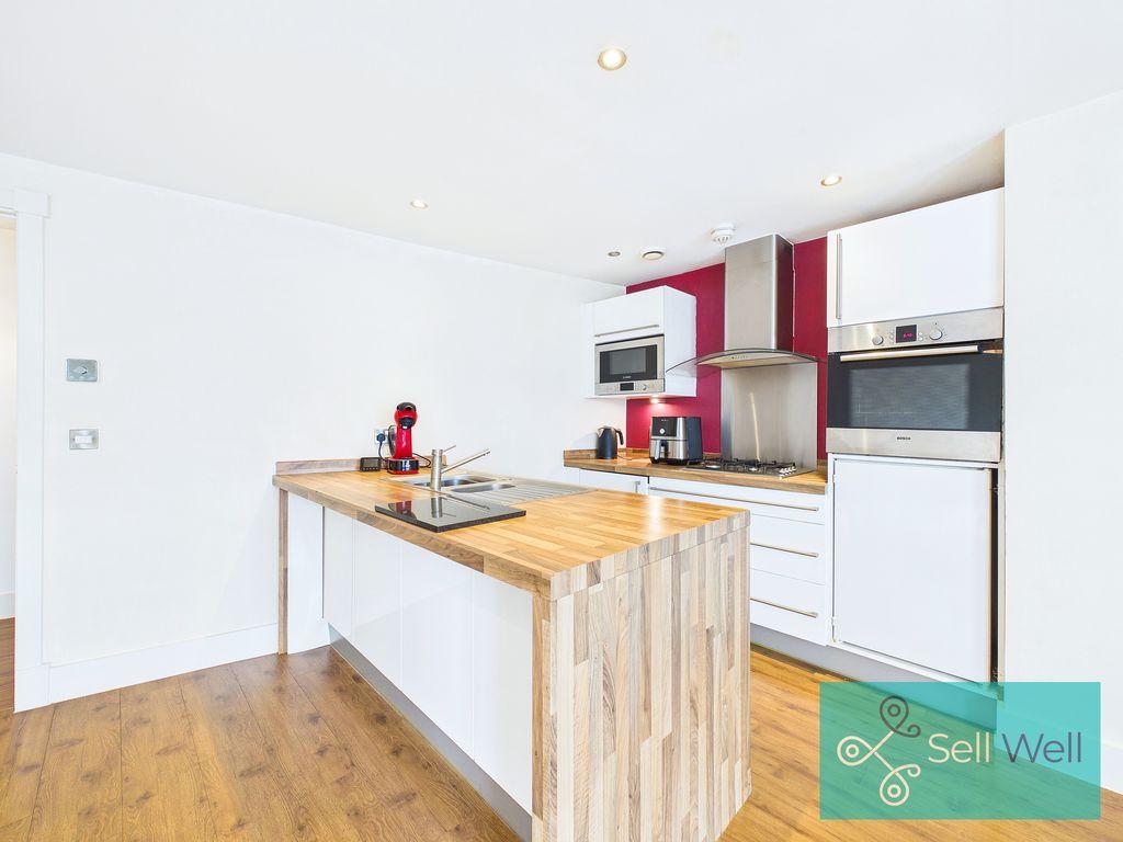 Apartment in Manchester - View 3