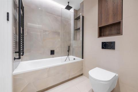 2 bedroom flat for sale, Selby Road, Anerley, London, SE20
