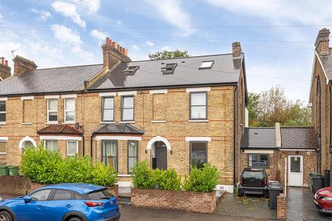 2 bedroom flat for sale, Selby Road, Anerley, London, SE20