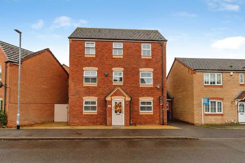 4 bedroom detached house for sale, Capercaillie Drive, Cannock