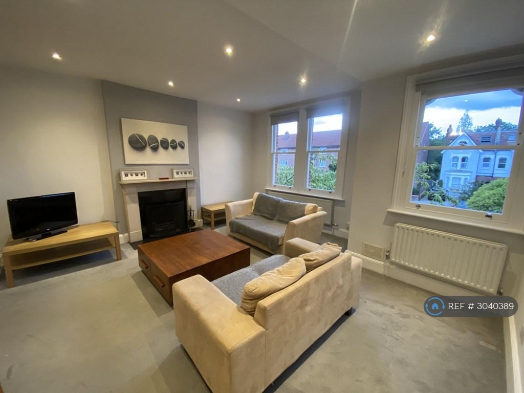 Apartment in London - View 3