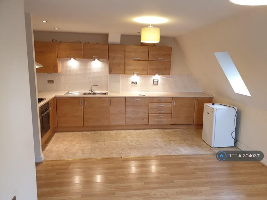 Apartment in Barnet, Barnet Vale, New Barnet - View 5