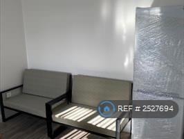 Apartment in Birmingham, West Midlands - View 3