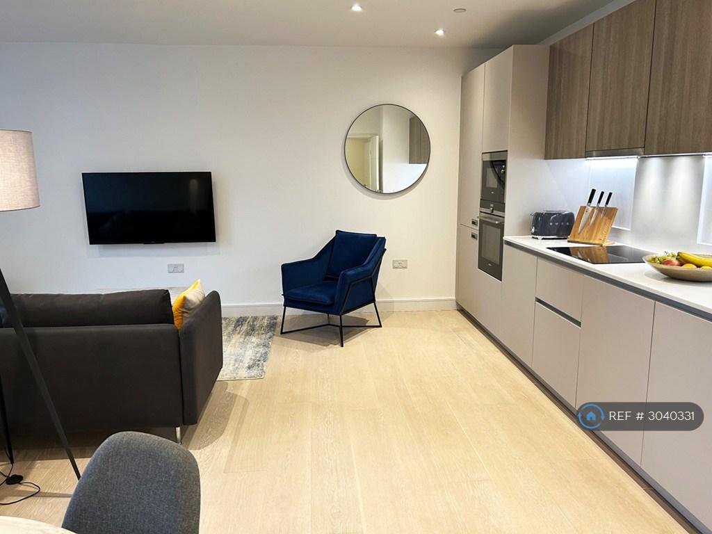 Apartment in London, Brondesbury Park, Brondesbury - More