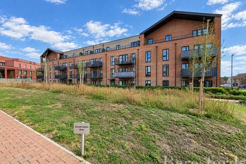 2 bedroom apartment for sale, Finlay Gardens, Hornchurch, RM12