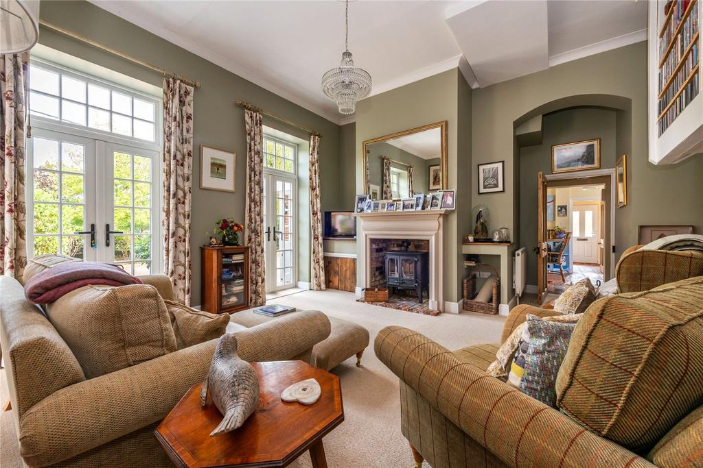 House in Dorking - View 2
