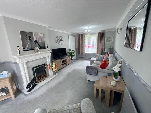 House in Sheffield, South Yorkshire - View 3