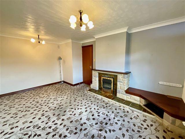 House in Sheffield, Owlthorpe - More