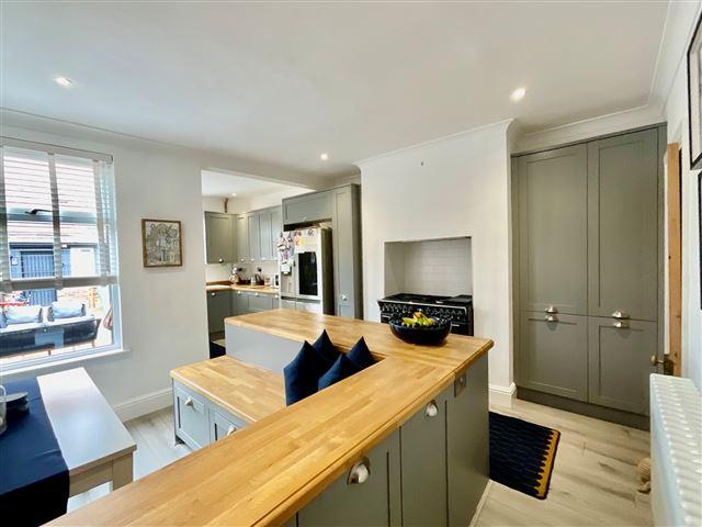 House in Sheffield, South Yorkshire - View 5