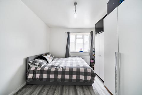 undefined, Whitton Avenue West, Northolt