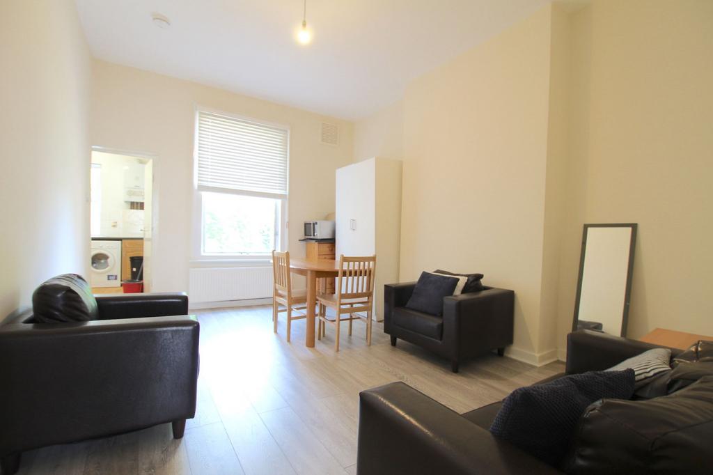 Apartment in London, Lower Holloway, Holloway - More