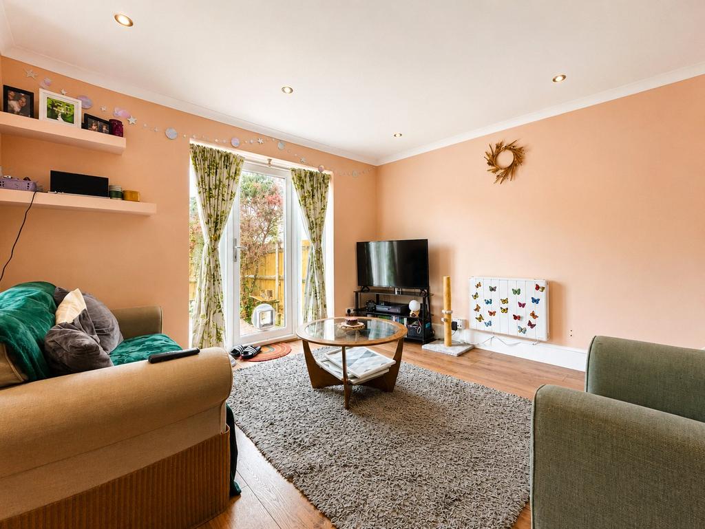 House in Reading, Holybrook - View 4