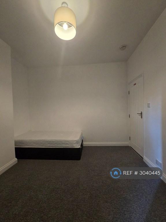 House in London - View 3