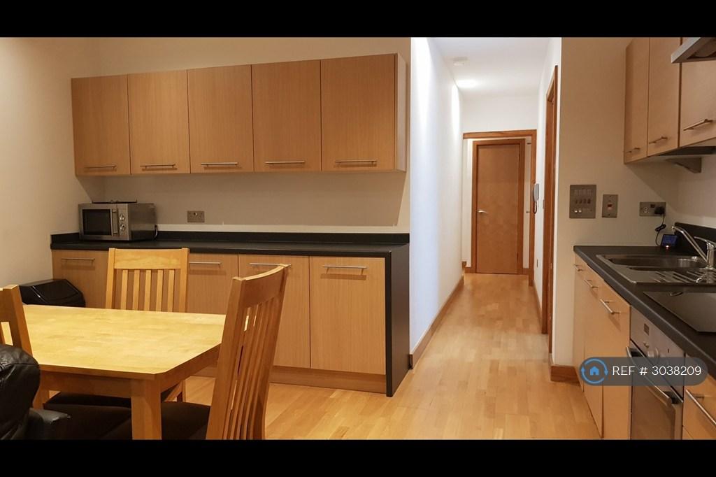 Apartment in London - View 3