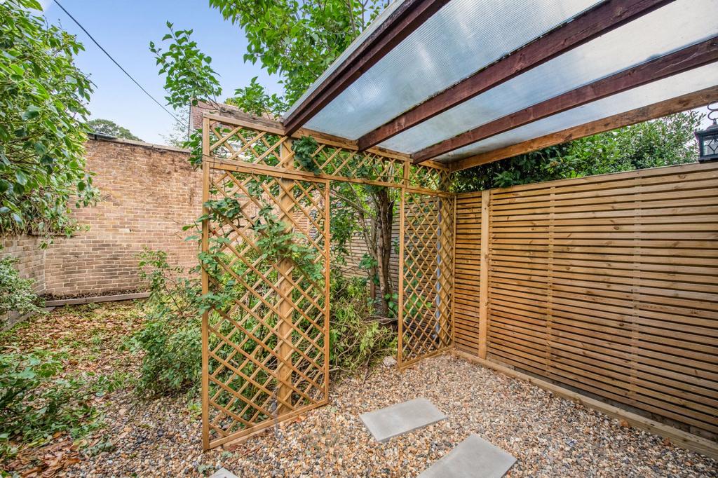 House in London - More