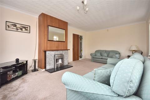 3 bedroom detached bungalow for sale, Field End Crescent, Leeds, West Yorkshire