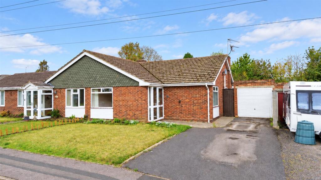 House in Reading, Lower Earley, Earley