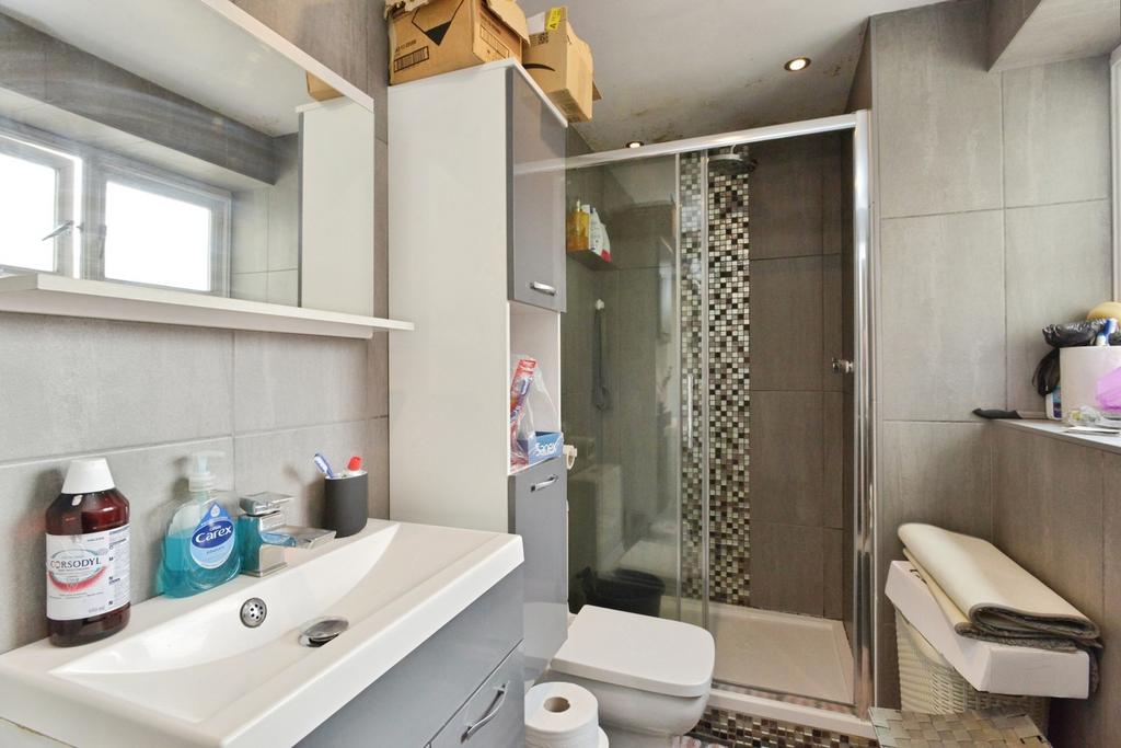 Apartment in Milton Keynes, Shenley Church End - View 2
