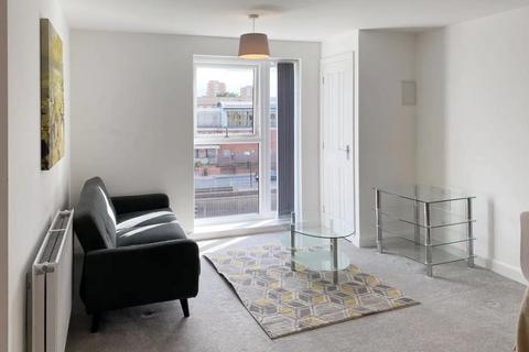2 bedroom flat to rent, Darwin House, 24 Belgrave Middleway, Birmingham B5