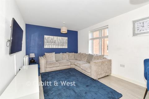 2 bedroom flat for sale, Eames Way, Crawley, West Sussex