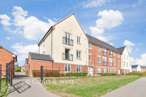 2 bedroom flat for sale, Horn House, Crawley RH10