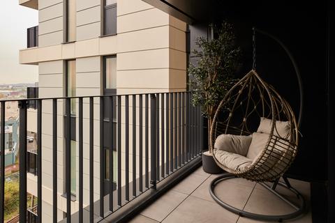 2 bedroom apartment to rent, Flat W704, Mitre Yard, 104-106 Scrubs Lane, London, NW10