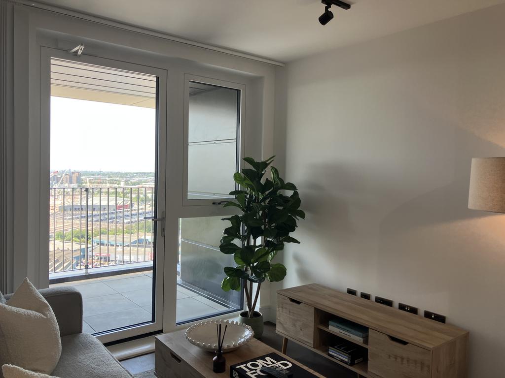 Apartment in London - More