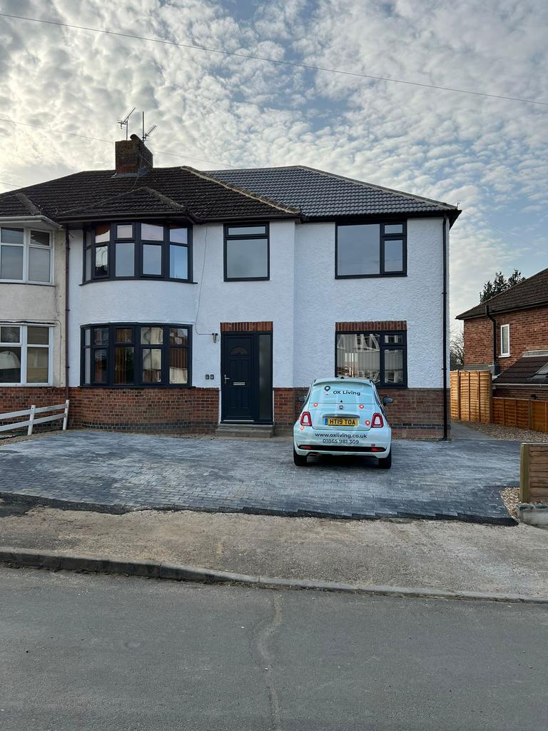 House in Oxford - View 2