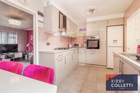3 bedroom terraced house for sale, Stortford Road, Hoddesdon