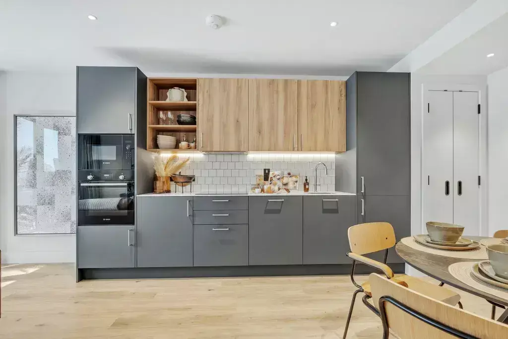 Apartment in London - View 4
