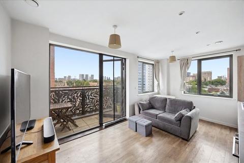 1 bedroom apartment for sale, Pioneer Court, Canning Town, E16