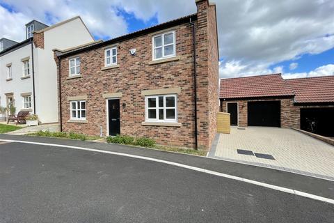 4 bedroom detached house for sale, Flat Hill Close, Sadberge, Darlington