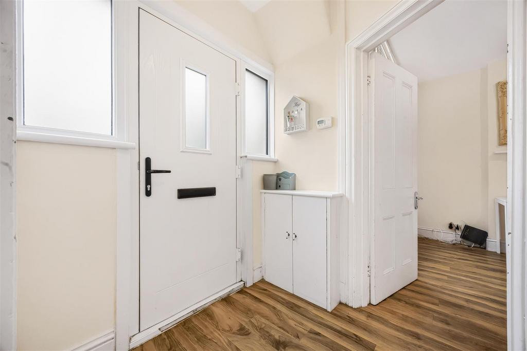 House in Reading, Caversham - View 2