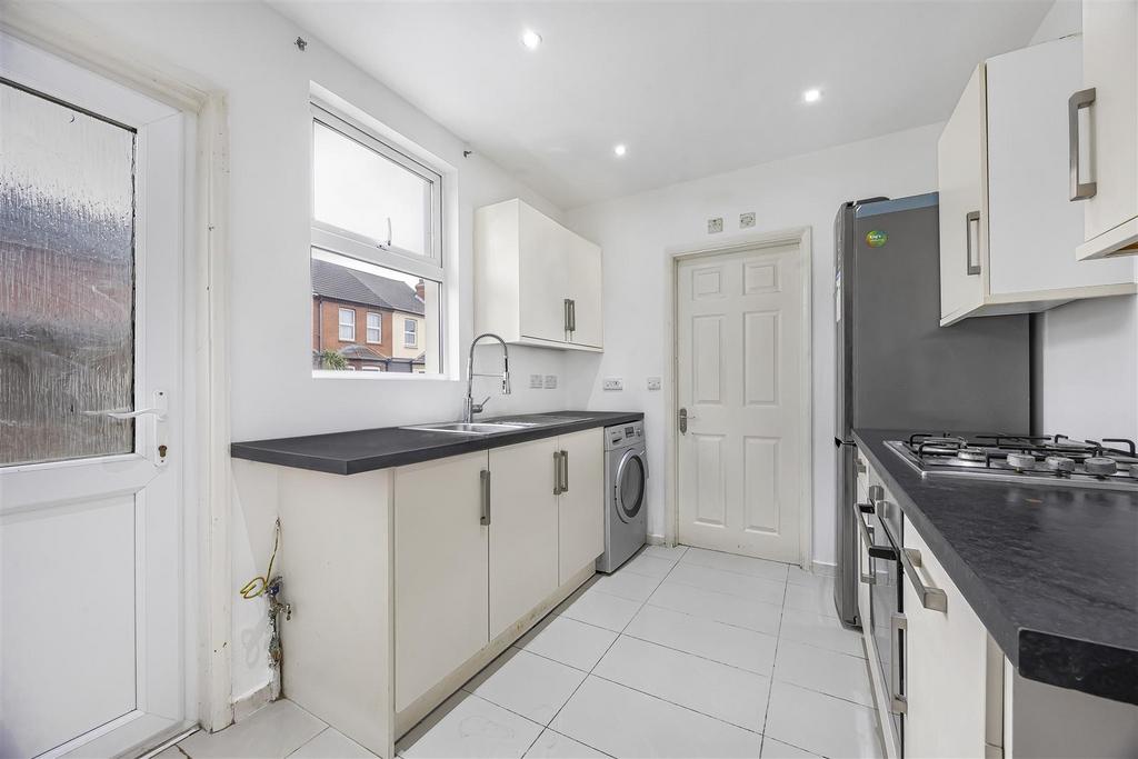 House in Reading, Caversham - View 3
