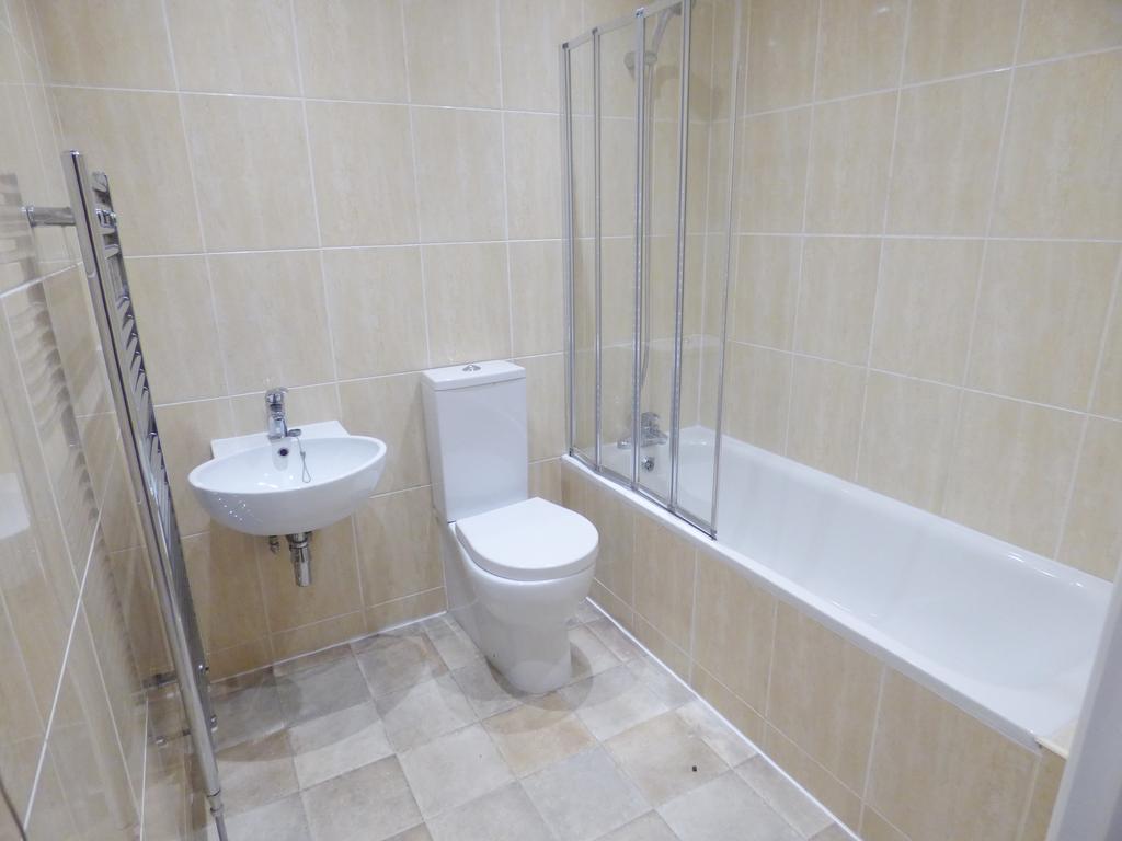 Apartment in London - More