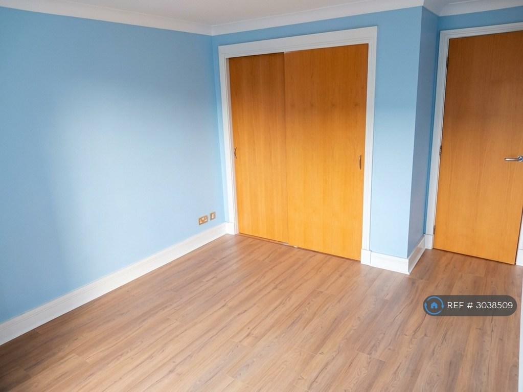 Apartment in Glasgow - View 5