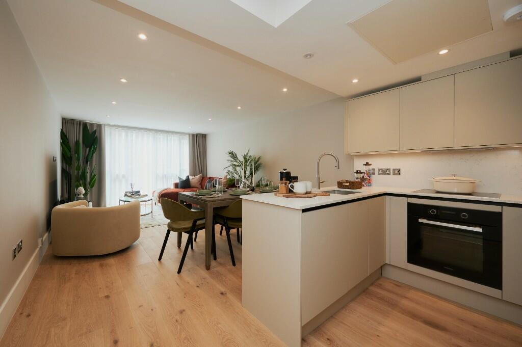 Apartment in London - View 3