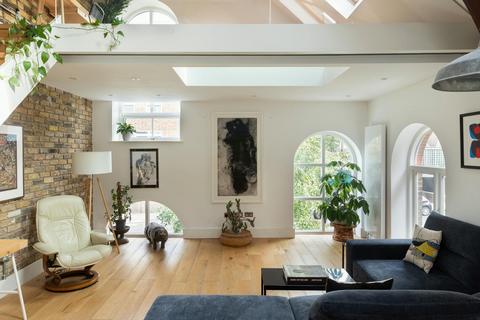 3 bedroom house for sale, Nunhead Grove, London