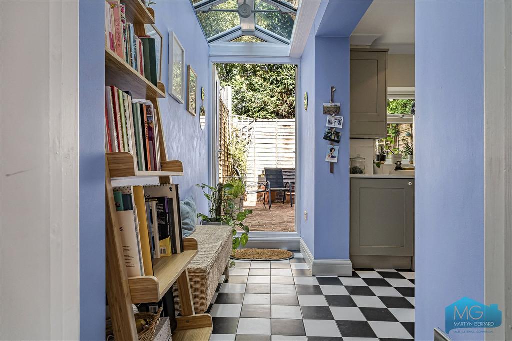 House in Enfield - More