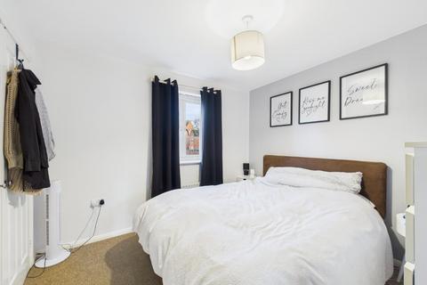 2 bedroom flat to rent, Venables Way, Carlton Boulevard
