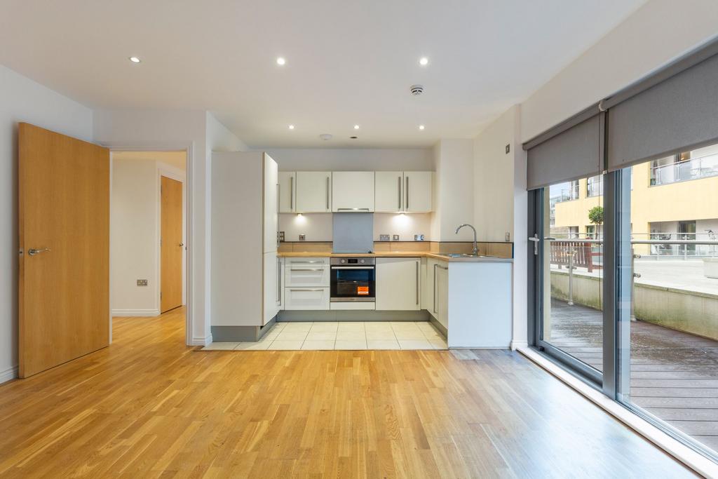 Apartment in London - View 5