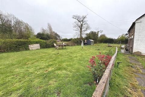 3 bedroom farm house for sale, Leek Road,, Wetley Rocks, Stoke-On-Trent
