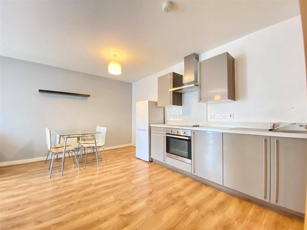 Apartment in Salford - View 2