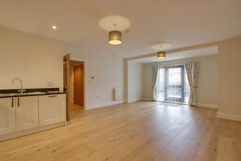 2 bedroom apartment for sale, FRIARY MEADOW, TITCHFIELD