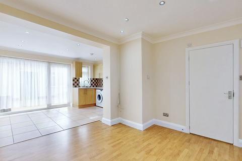 3 bedroom terraced house for sale, Woodstock Gardens, Hayes UB4