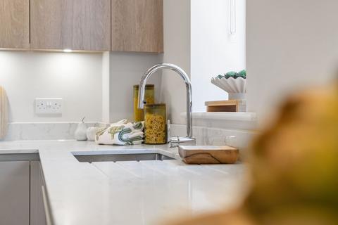 2 bedroom apartment for sale, Mclaren Court, Cobham Road, KT22