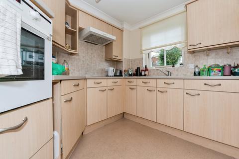 1 bedroom apartment for sale, Nelson Court, Windmill Hill DA12